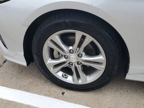 Used 2018 Hyundai Sonata SEL FWD image 9