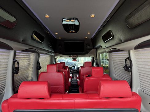 Used 2023 Ford Transit 250 148 High Roof Extended AWD image 48