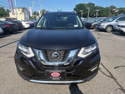 Used 2020 Nissan Rogue SL w/ Premium Package AWD/4WD image 2