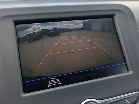 Used 2020 Chevrolet Equinox LT AWD/4WD image 19