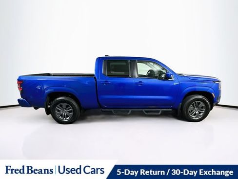 Used 2026 Nissan Frontier SV w/ All-Weather Content Package AWD/4WD image 11