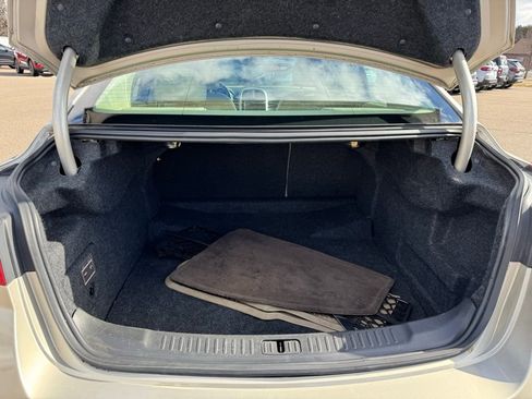 Used 2015 Chevrolet Malibu LT image 5