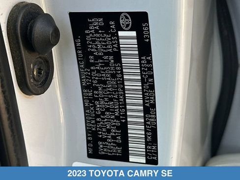 Used 2023 Toyota Camry SE FWD image 30