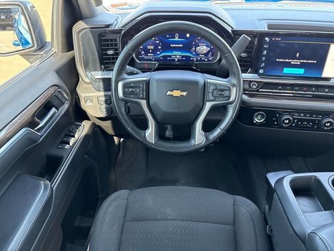 Used 2022 Chevrolet Silverado 1500 LT w/ Protection Package image 30