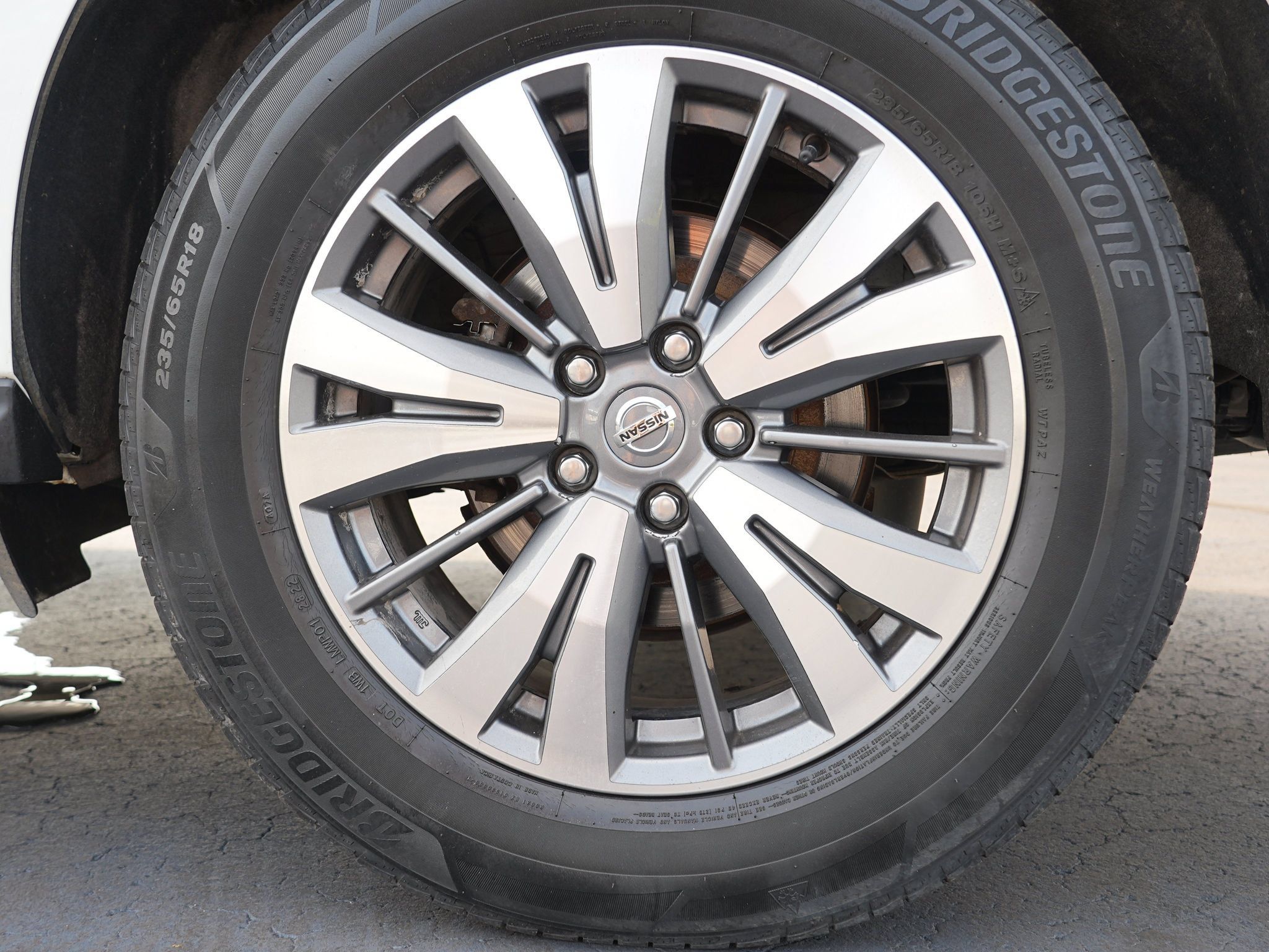 Used 2020 Nissan Pathfinder S AWD/4WD image 12