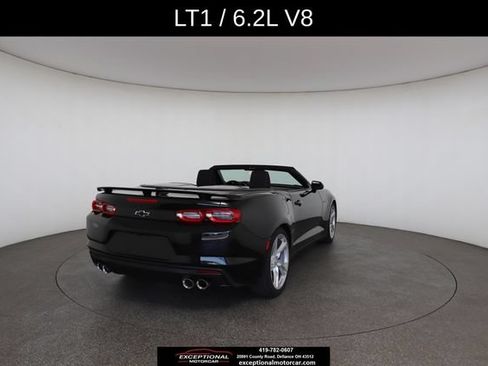 Used 2023 Chevrolet Camaro LT RWD image 17