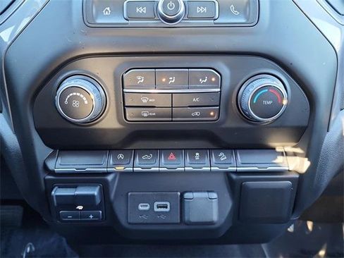 Used 2022 Chevrolet Silverado 1500 Custom Trail Boss image 22