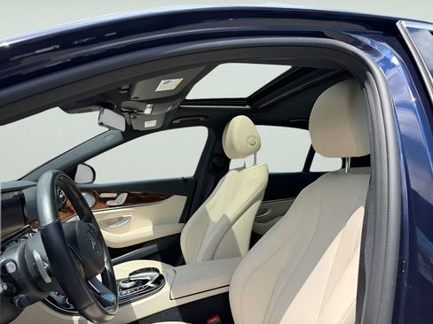 Used 2017 Mercedes-Benz E 300 4MATIC image 21