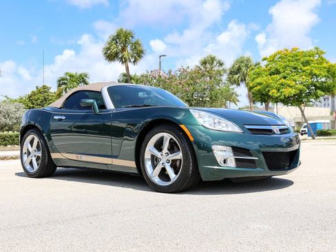 Used 2007 Saturn Sky w/ Premium Trim Pkg RWD image 1