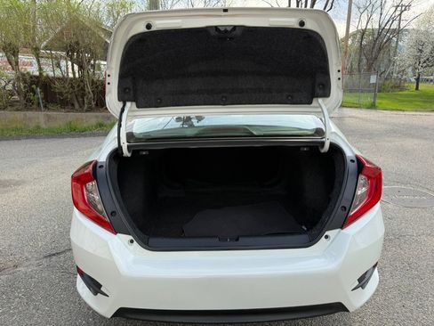 Used 2017 Honda Civic EX-T image 22