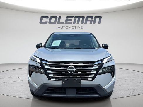Used 2024 Nissan Rogue S AWD/4WD image 8