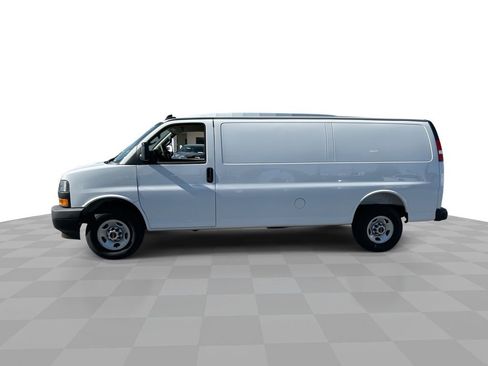 New 2025 GMC Savana 2500 Extended w/ Driver Convenience Package image 5