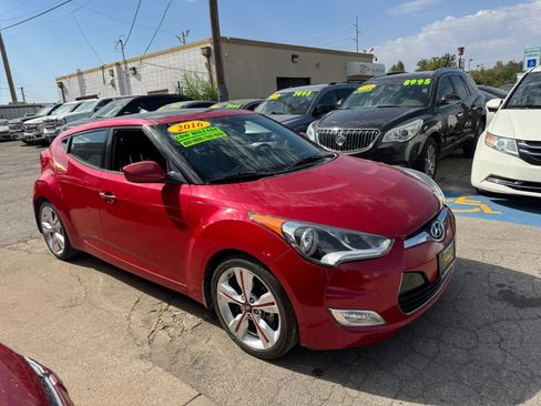 Used 2016 Hyundai Veloster w/ Option Group 02 FWD image 6