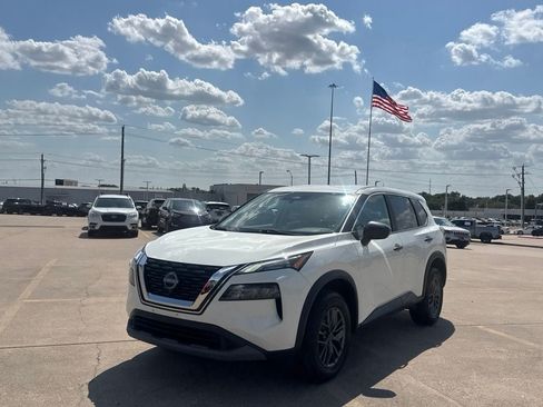Certified 2023 Nissan Rogue S AWD/4WD image 8