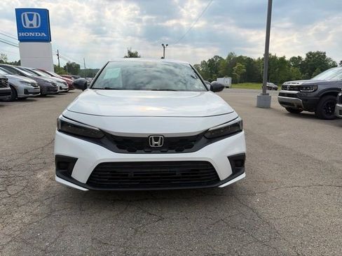 Used 2022 Honda Civic Sport image 1