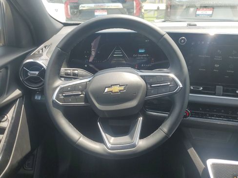 Used 2025 Chevrolet Equinox LT w/ Convenience Package II FWD image 14