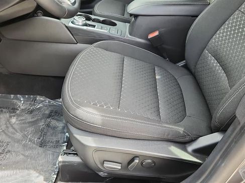 Used 2023 Ford Escape Active AWD/4WD image 9