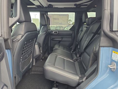 New 2025 Ford Bronco Badlands w/ Sasquatch Package AWD/4WD image 10