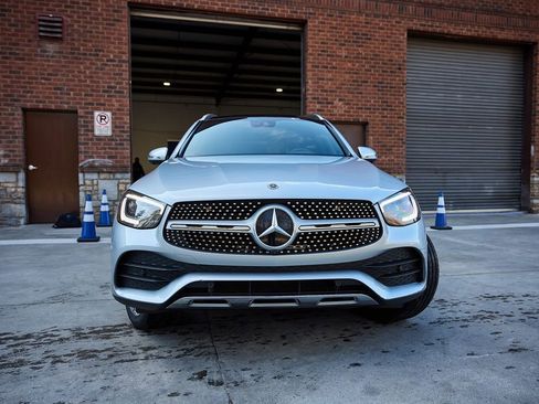 Used 2022 Mercedes-Benz GLC 300 4MATIC image 5