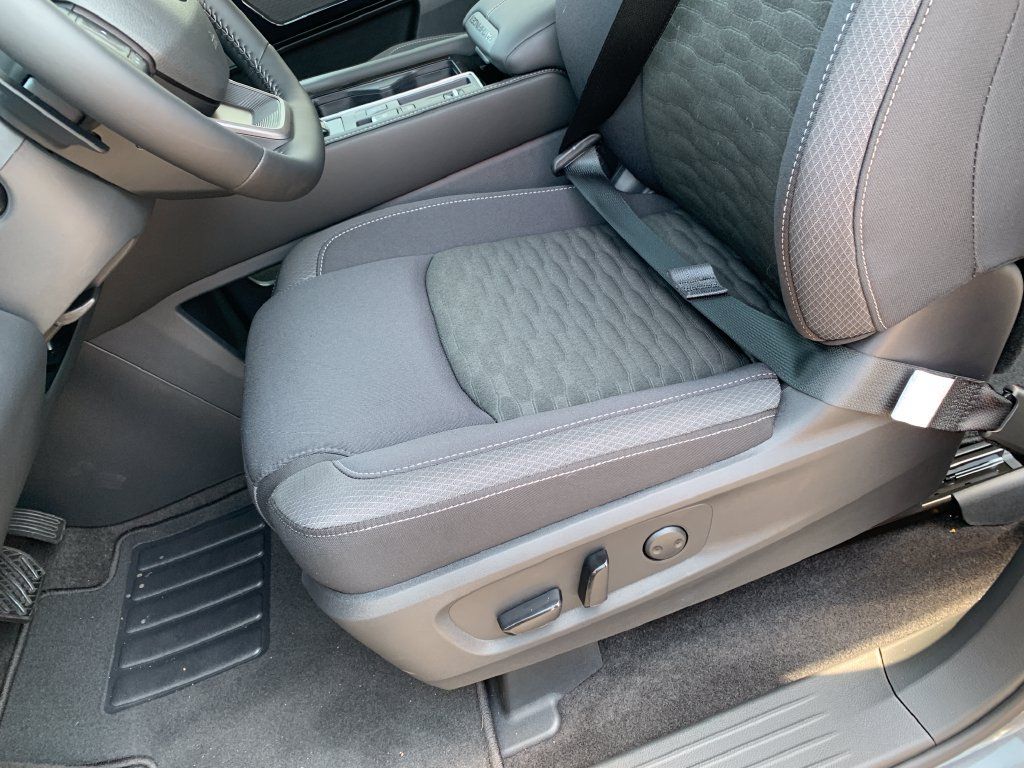 New 2026 Nissan Pathfinder SV w/ Cargo Package FWD image 19