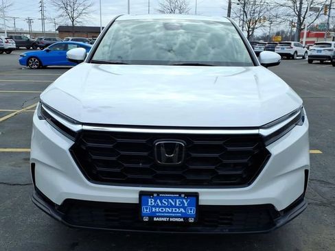 Certified 2023 Honda CR-V EX image 2
