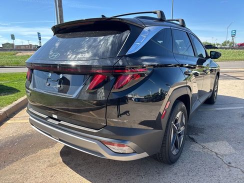 Used 2026 Hyundai Tucson SEL FWD image 3