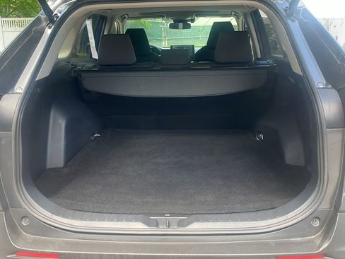 Used 2020 Toyota RAV4 XLE w/ Convenience Package AWD/4WD image 8