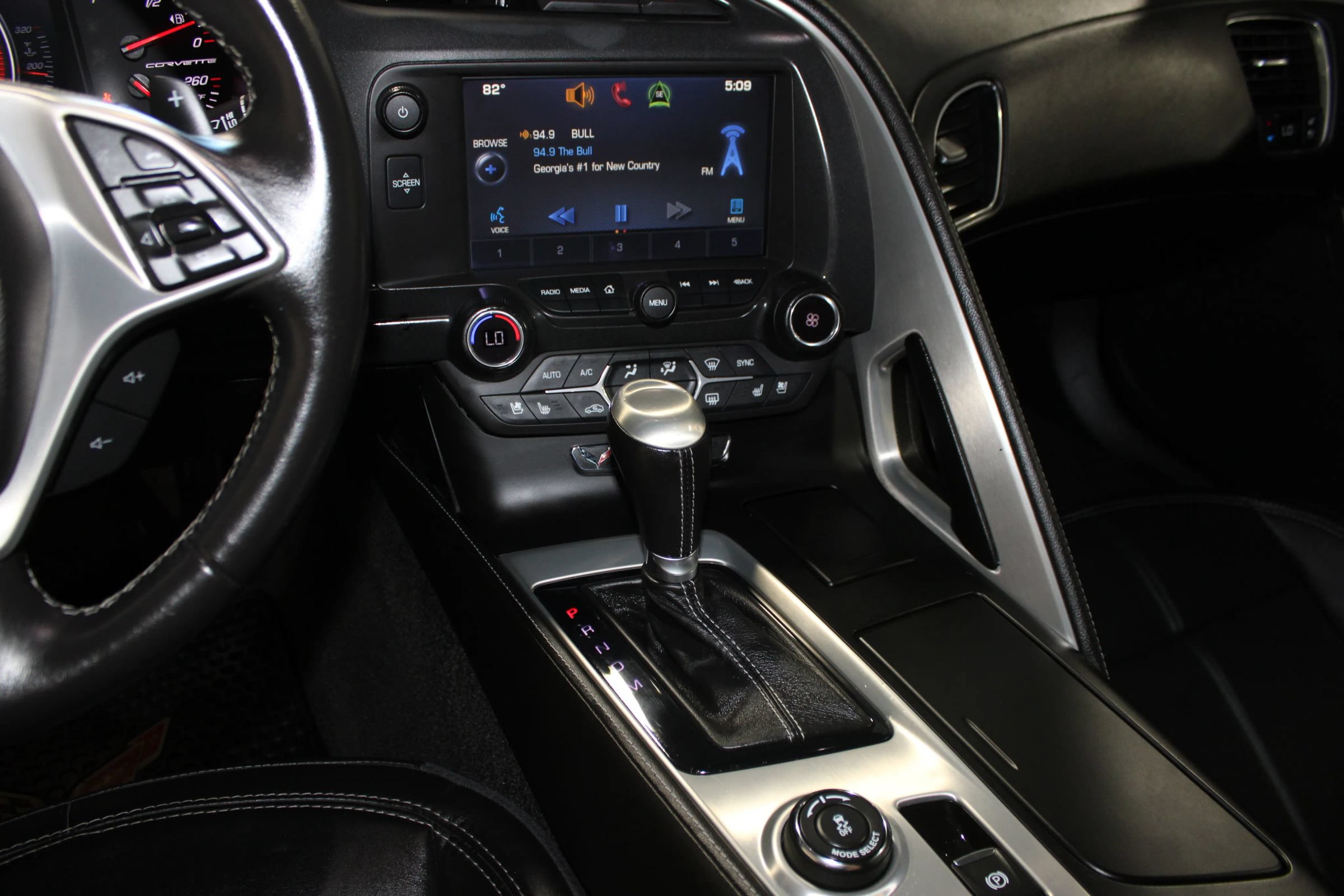 Used 2014 Chevrolet Corvette Stingray Coupe w/ 2LT Preferred Equipment Group RWD image 22