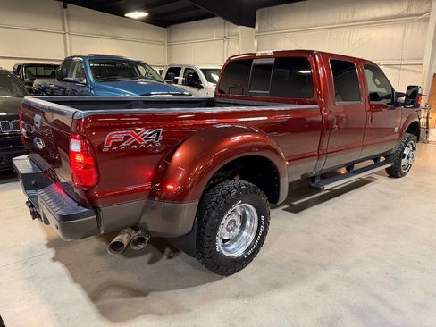 Used 2015 Ford F350 King Ranch w/ King Ranch w/Chrome Package image 30