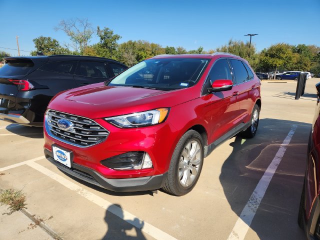 Used 2024 Ford Edge Titanium AWD/4WD image 2