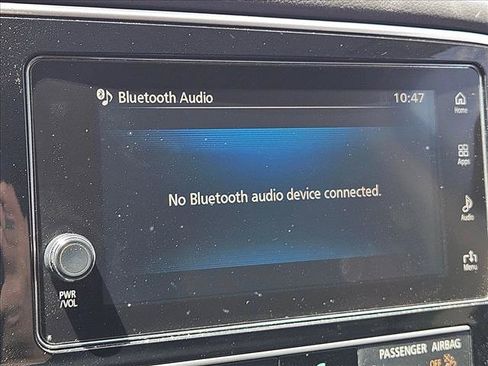 Used 2019 Mitsubishi Outlander SE FWD image 9