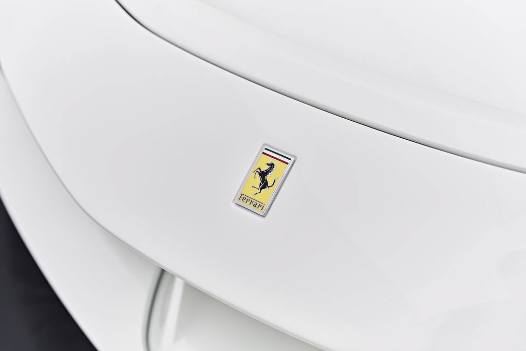 Used 2022 Ferrari SF90 Spider AWD/4WD image 26