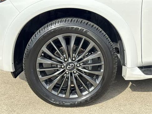 Certified 2023 INFINITI QX80 Premium Select w/ Cargo Package image 7