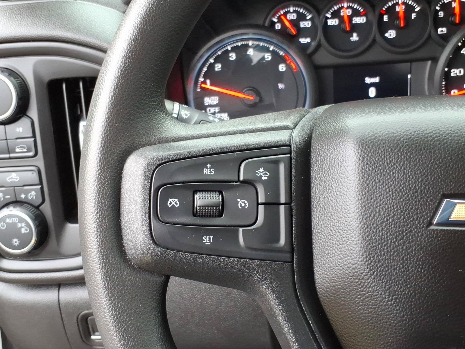 Certified 2023 Chevrolet Silverado 1500 Custom AWD/4WD image 19