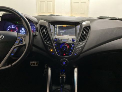 Used 2016 Hyundai Veloster Turbo w/ Option Group 04 image 13