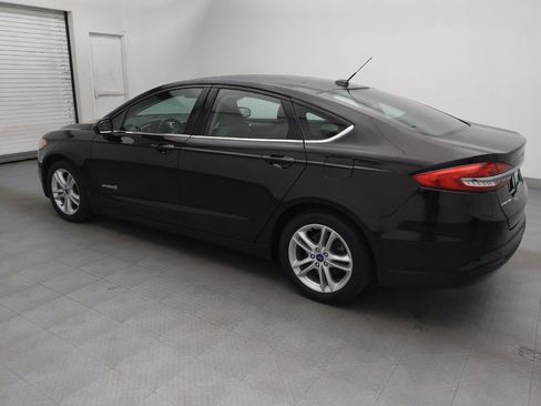 Used 2018 Ford Fusion S image 3
