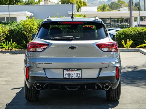 Used 2023 Chevrolet TrailBlazer RS FWD image 5