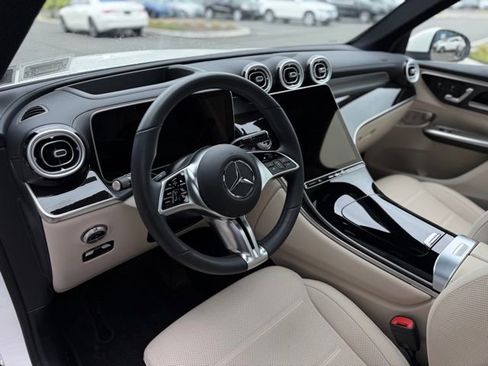 Certified 2025 Mercedes-Benz GLC 300 4MATIC image 16