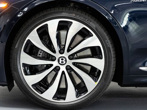 New 2026 Bentley Continental GTC AWD/4WD image 19