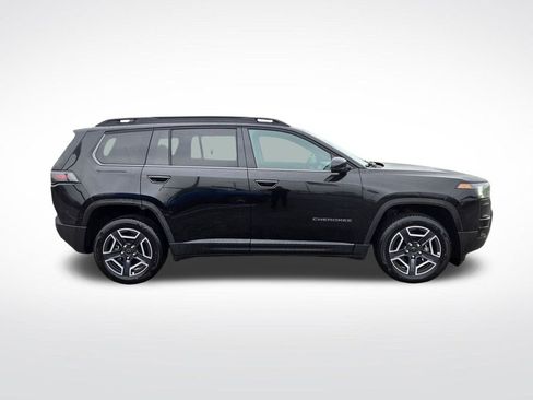 New 2026 Jeep Cherokee Limited AWD/4WD image 2