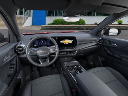 New 2027 Chevrolet Equinox LT w/ Convenience Package II AWD/4WD image 15