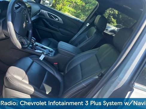 Used 2023 Chevrolet Traverse LT w/ LT Premium Package AWD/4WD image 10