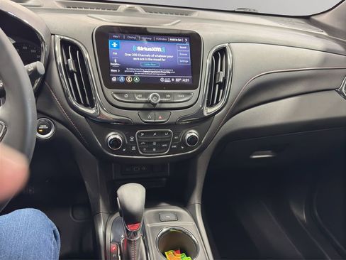 Used 2024 Chevrolet Equinox RS w/ RS Leather Package FWD image 24