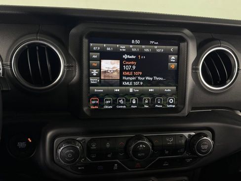 Used 2023 Jeep Wrangler Unlimited Sahara w/ Cold Weather Group AWD/4WD image 20