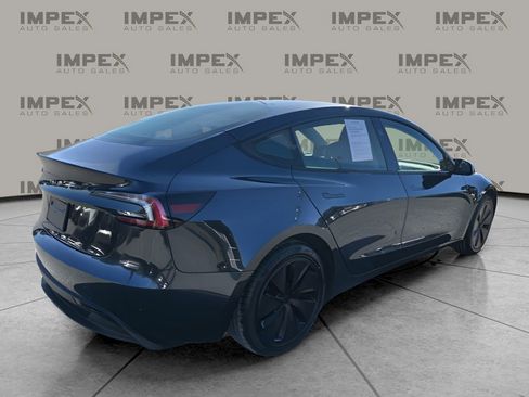 Used 2024 Tesla Model 3 Long Range image 5
