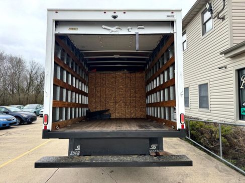 Used 2019 GMC Savana 3500 w/ Power Convenience Package image 21