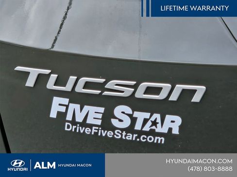 New 2025 Hyundai Tucson Limited FWD image 15