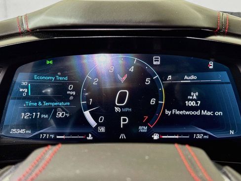 Used 2022 Chevrolet Corvette Stingray Premium Conv w/ Z51 Performance Package RWD image 10