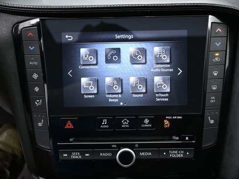 Used 2022 INFINITI QX55 Luxe w/ Cargo Package AWD/4WD image 15