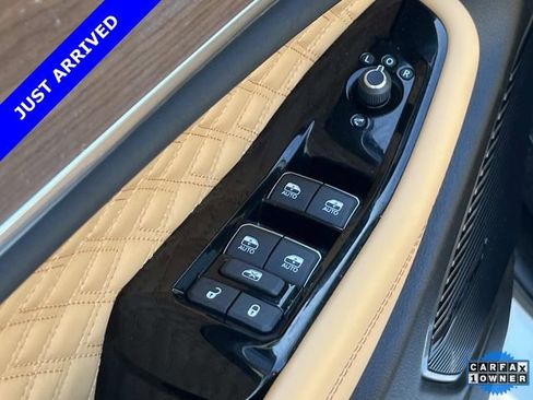 Certified 2024 Jeep Grand Cherokee L Summit w/ Luxury Tech Group V image 27